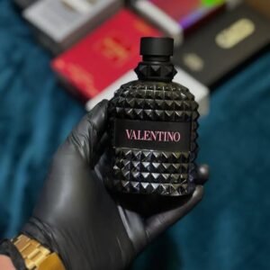 VALENTIN_O UOMA BORN IN ROMA